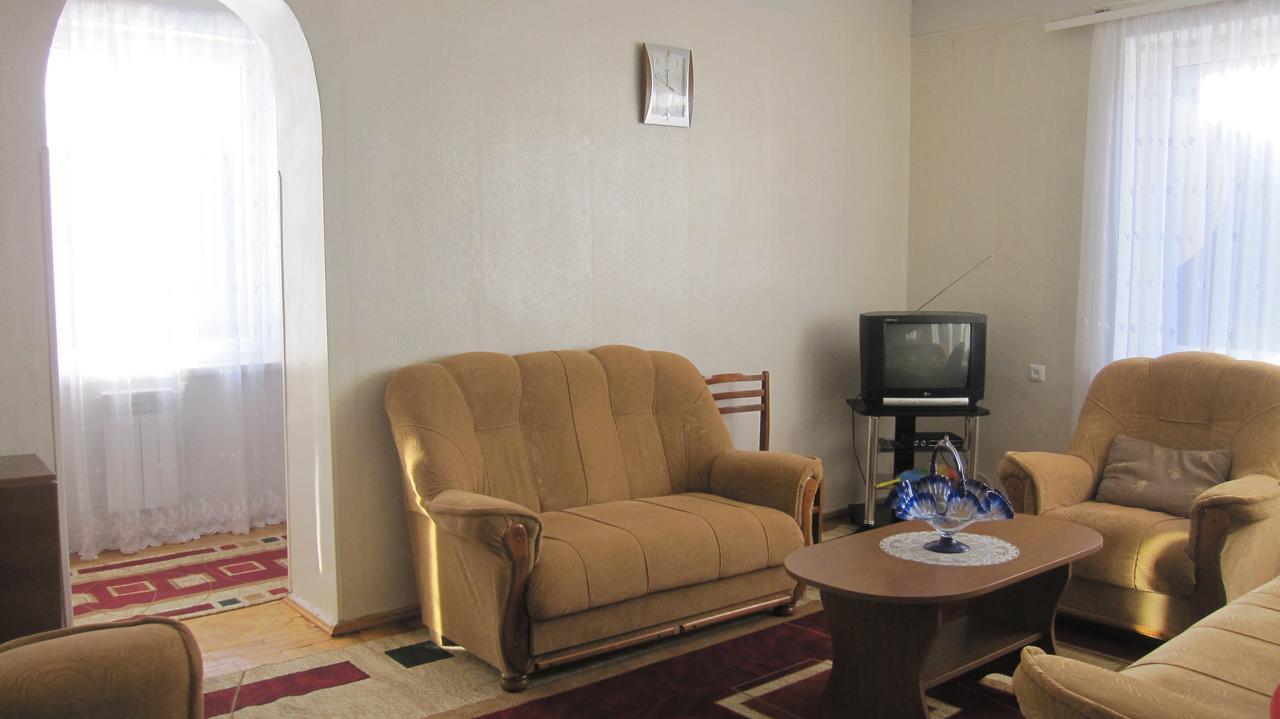 Apartment ซากาดซอร์ ภายนอก รูปภาพ