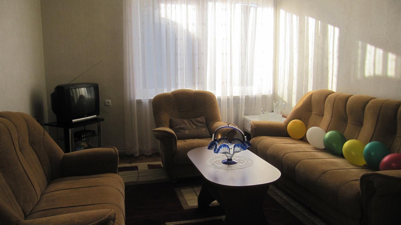 Apartment ซากาดซอร์ ภายนอก รูปภาพ